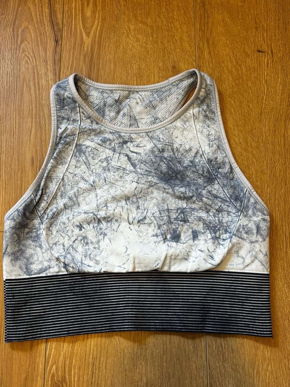 Lululemon Ebb to Train Bra Acid Wash White Grey Size 8